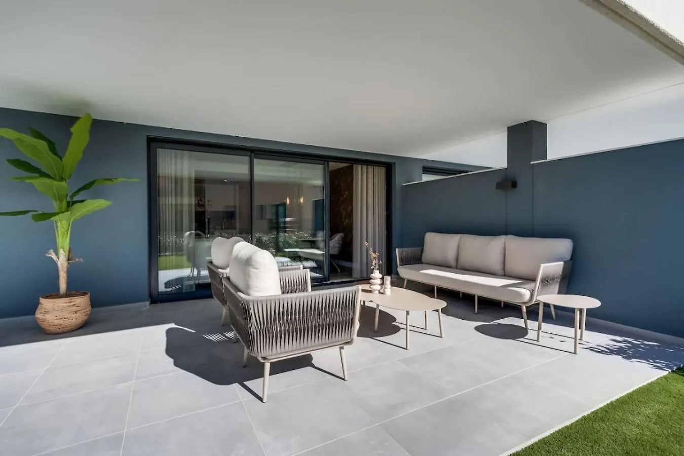 Luxe 6-Persoons Apt Met Grote Tuin In Oasis 325 Estepona Apartment