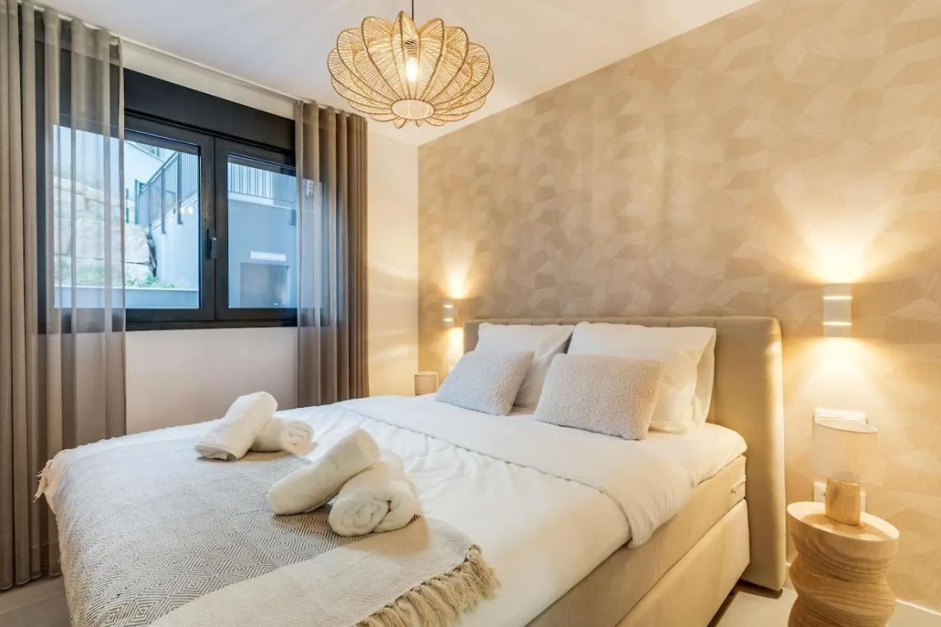 Luxe 6-Persoons Apt Met Grote Tuin In Oasis 325 Estepona